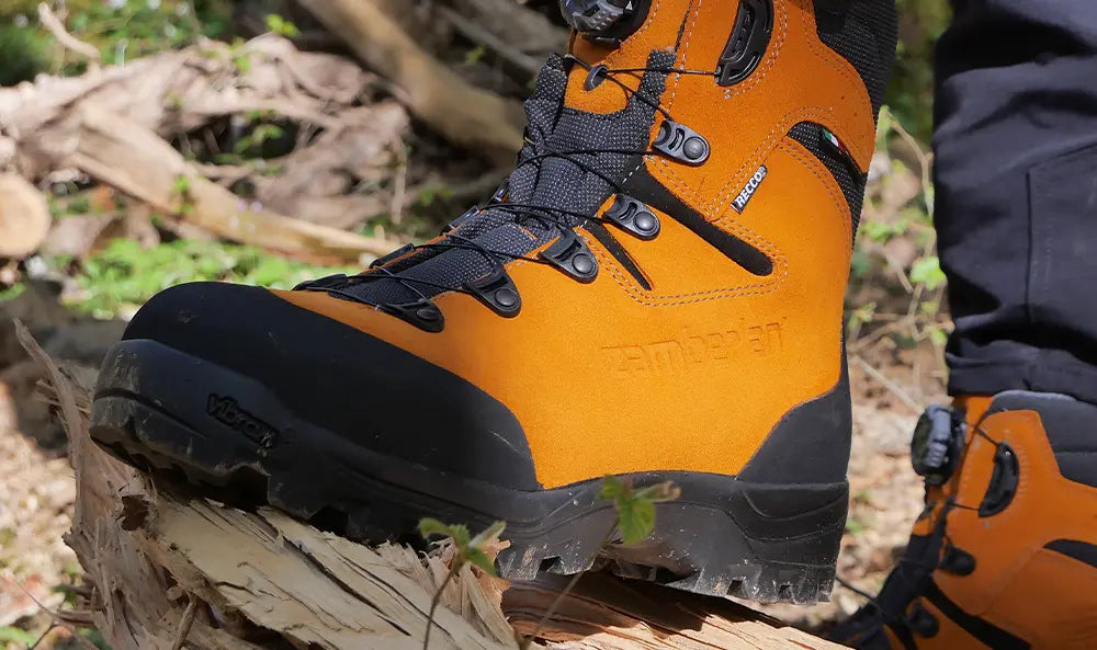 Choosing the Right Footwear for Outdoor Work CALZATURIFICIO ZAMBERLAN SRL